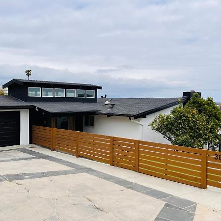 5-Star Hillside Home With Coastal Views, Gameroom, Pool, Hot Tub, 8 People Max Occupancy, 2024 Remodel, New Management, Free Parking Ventura Eksteriør bilde